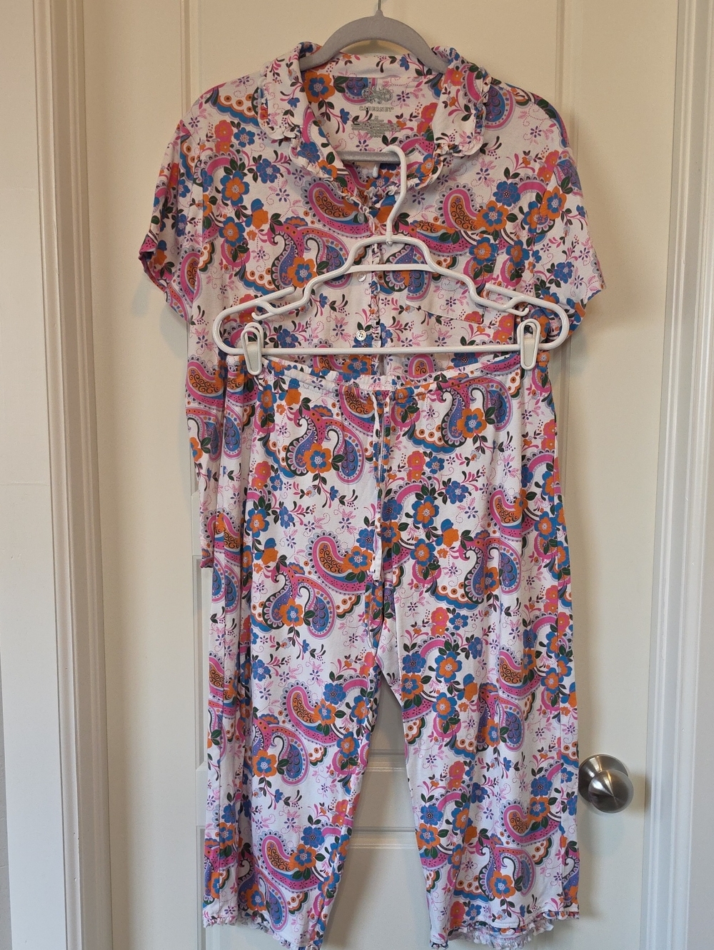 Cabernet Women's Paisley Floral 100% Cotton Pajama Set - Medium